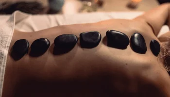 Masaje Piedras Calientes